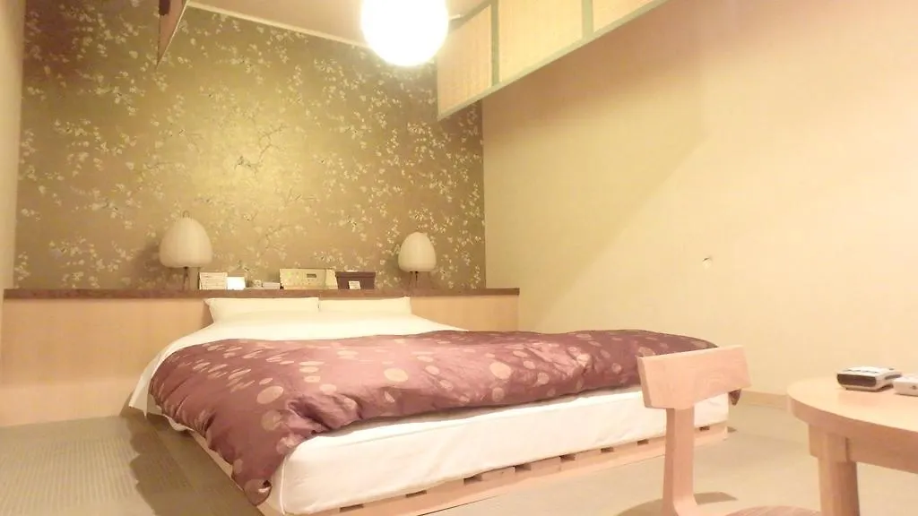 Hotel Porte Sapporo 2*,